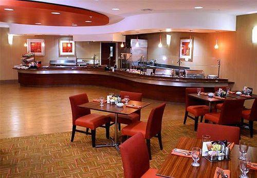 Hotel Courtyard By Marriott San Diego Central