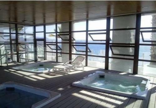 Apartamentos De Lujo Borde Mar Y Spa