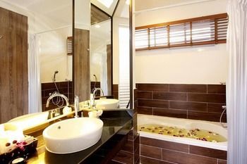Hotel Al's Laemson