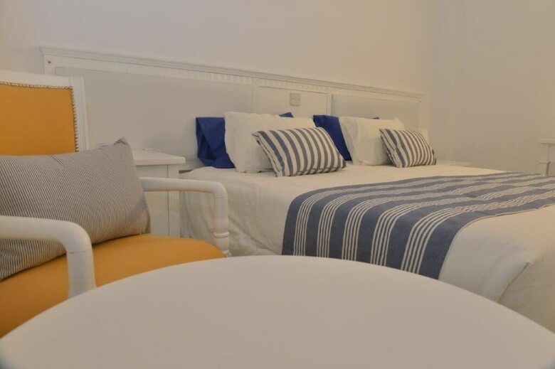Nereus Hotel
