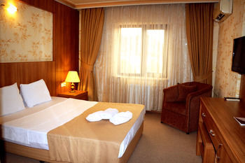 Hotel Capital