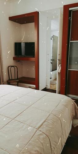 Bed & Breakfast La Casona Hotel -raul Alfonsin-