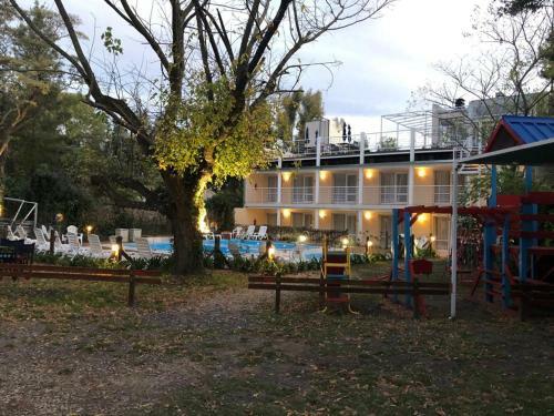 Apart Hotel La Giraldilla