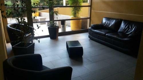 Apartamento Amoblados Victor Fenolio