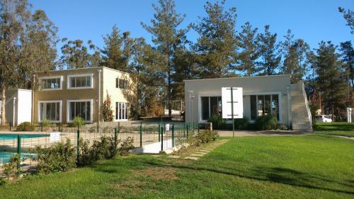 Bosque Del Algarrobo Apartment