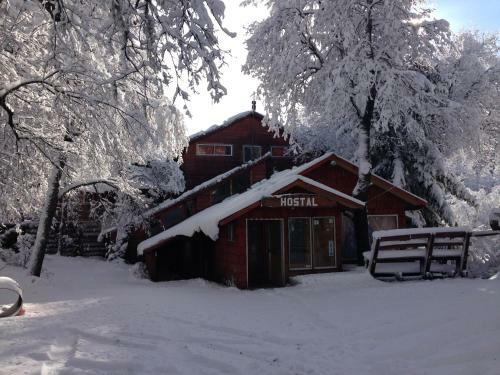 Albergue Hostal Y Caba�as Los �irres