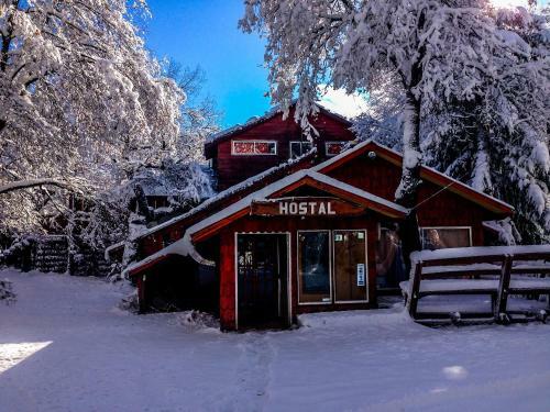 Albergue Hostal Y Caba�as Los �irres