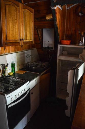 Albergue Hostal Y Caba�as Los �irres