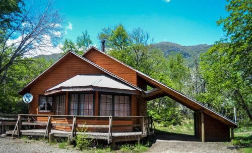 Albergue Hostal Y Caba�as Los �irres