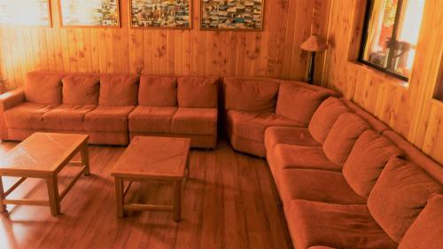 Lodge Caba�as R�pidos Del R�o Baker
