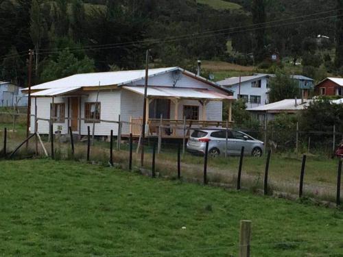 Caba�a Frente Al Mar En Carretera Austral