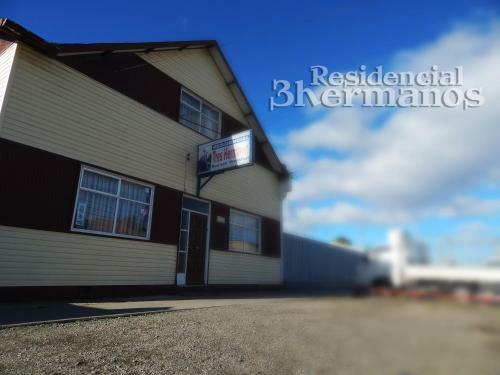 Albergue Residencial Tres Hermanos