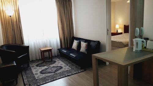 Apartamentos Bustamante Suites