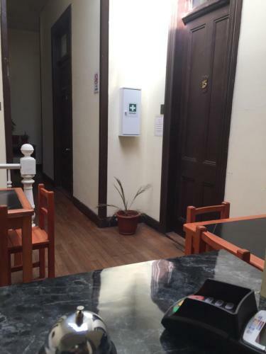 Albergue Hostal Rama & Castle