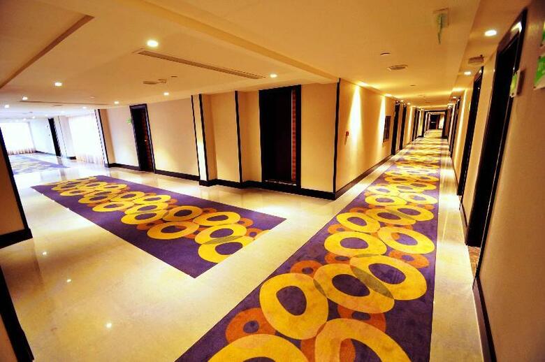 Hotel Holiday Inn Al Salam