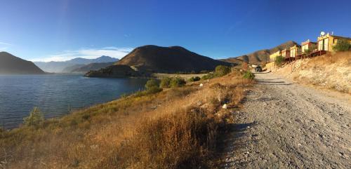 Apartamento Caba�as En Lago Puclaro / Windsurf
