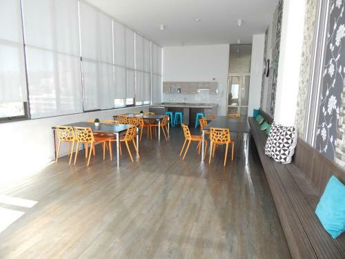 Apartamento Viana Centro Vi�a