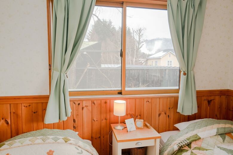 Bed & Breakfast Guesthouse Chaconne Karuizawa