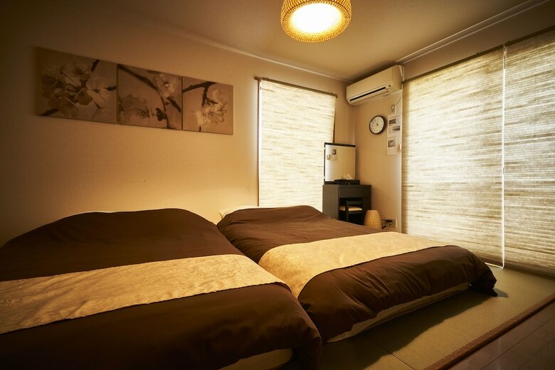 Hostal A & M House Enmachi