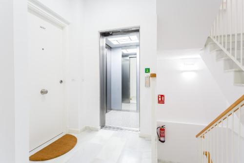 Nueva Almudena Apartment