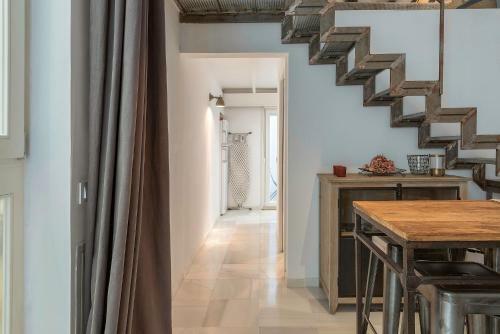 Apartamento Old City Loft With Private Patio