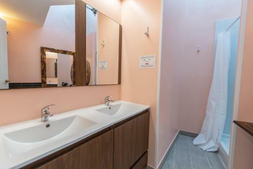 Apartamentos La Casa Rosada