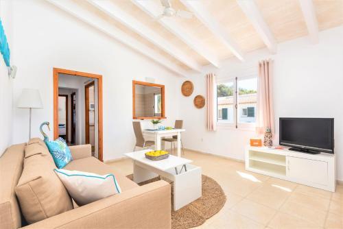 Apartamento Apto J, Calan Brut