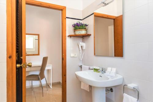 Apartamento Apto J, Calan Brut