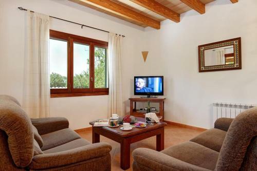 Cala Mondrago Villa Sleeps 6 Pool Air Con Wifi