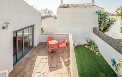 Three-bedroom Holiday Home In Calafell