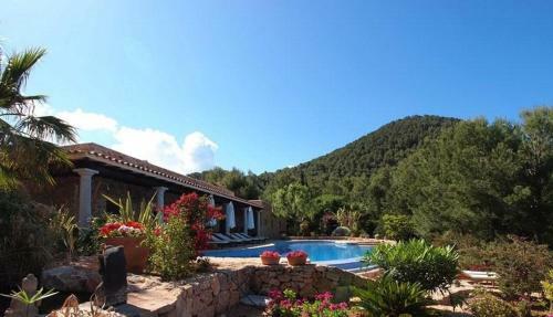 Playa D'en Bossa Villa Sleeps 10 Pool Air Con Wifi