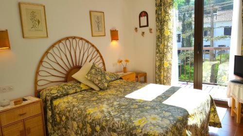 Calella De Palafrugell Villa Sleeps 8