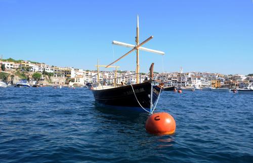 Calella De Palafrugell Apartment Sleeps 4 T425112
