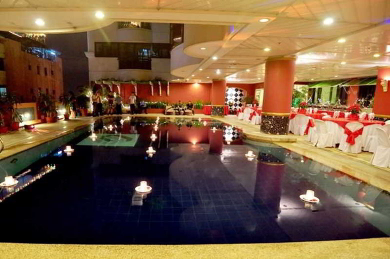 Hotel Makati Palace (deluxe)