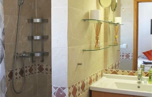 Two-bedroom Holiday Home In Algorfa