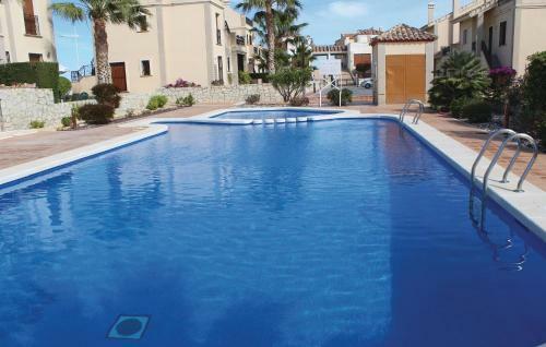 Two-bedroom Holiday Home In Algorfa