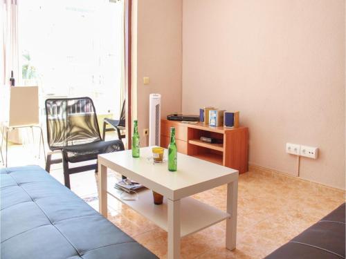 Two-bedroom Apartment In Alicante