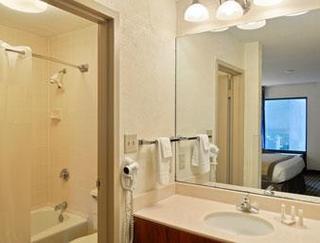 Hotel Baymont Inn And Suites Macon