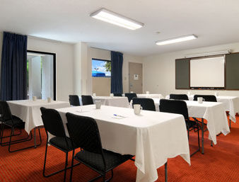 Hotel Baymont Inn And Suites Macon