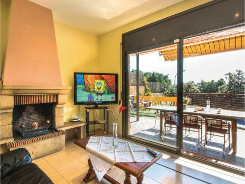 Four-bedroom Holiday Home In Arenys De Munt