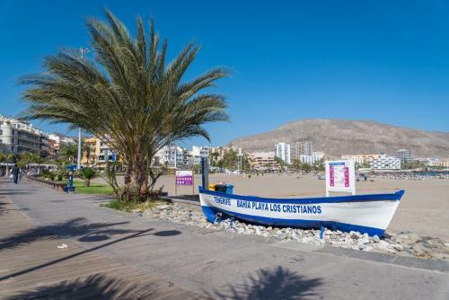 Modern 2 Bedroomed Apartment Los Cristianos Center