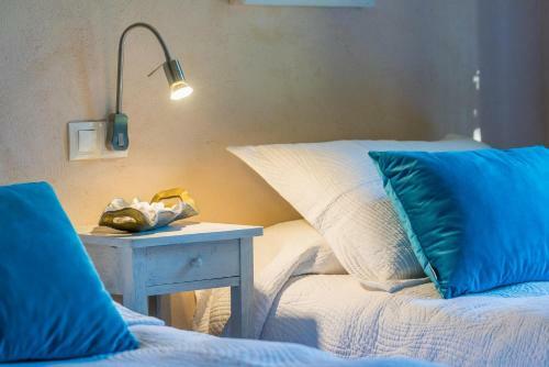 Arta Villa Sleeps 4 Wifi