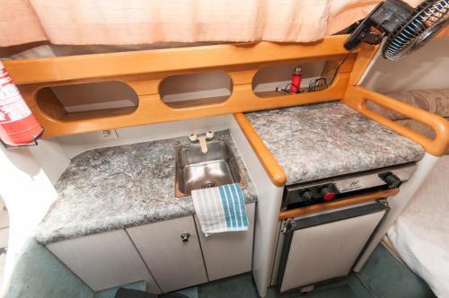 Boat Hotel And Tours
