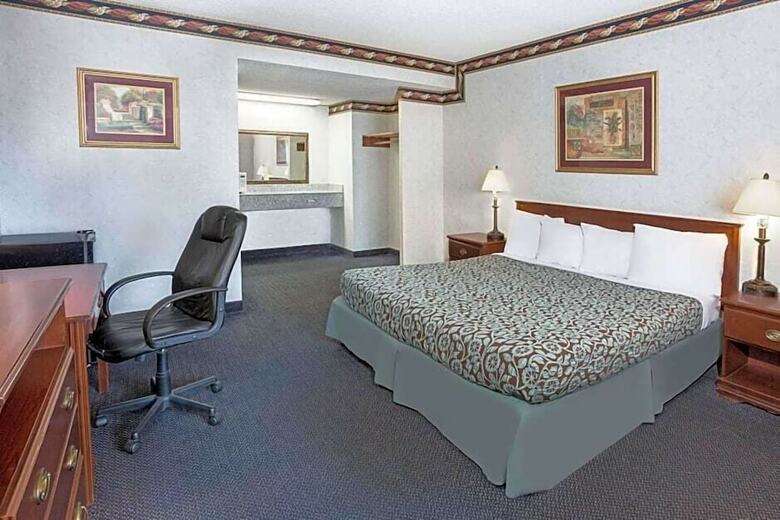 Hotel Days Inn Costa Mesa/newport Beach