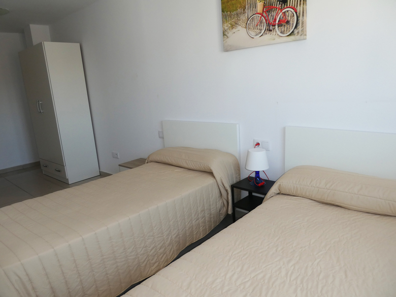 Apartamentos Playa De Benicarl� 3000