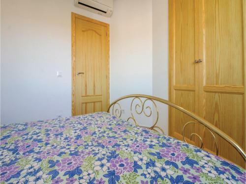 Three-bedroom Holiday Home In Trullent