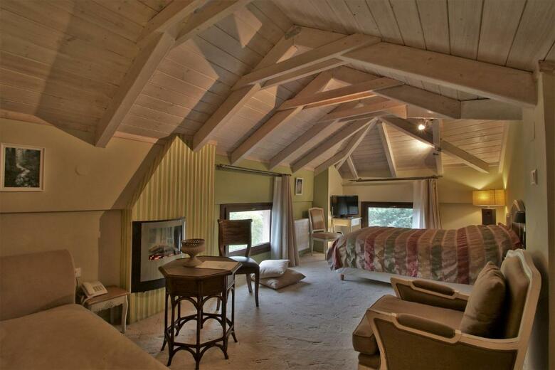 Boutique Hotel Skamnos