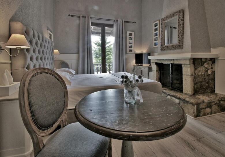 Boutique Hotel Skamnos