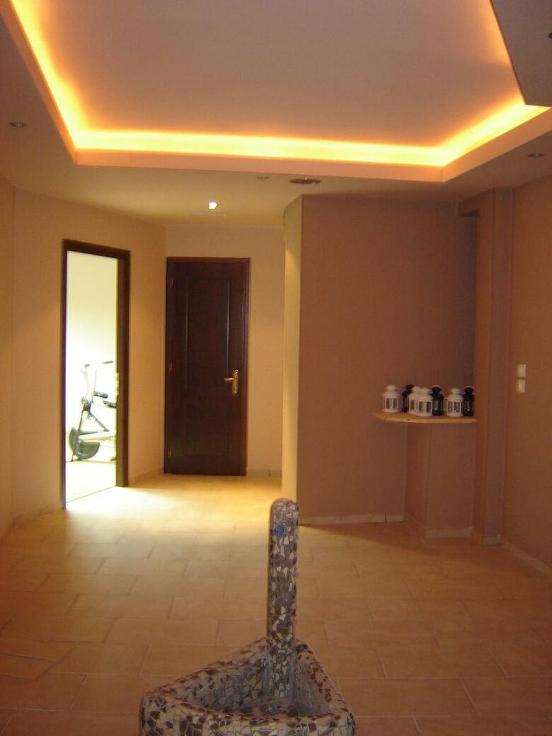 Boutique Hotel Skamnos