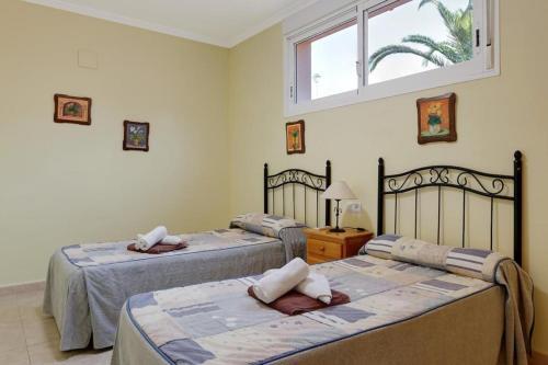 Calpe Villa Sleeps 20 Pool Air Con Wifi